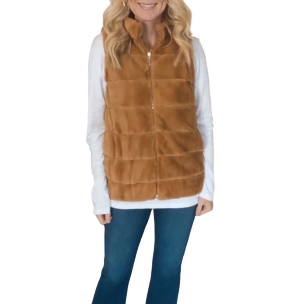 Crown & Ivy Womens Faux Fur Vest Tan Brown Zip Up Sleeveless‎ Layering XL NWOT